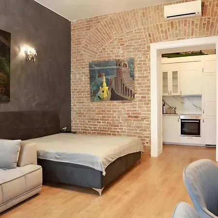 In The Heart Of The Old Town Apartamento